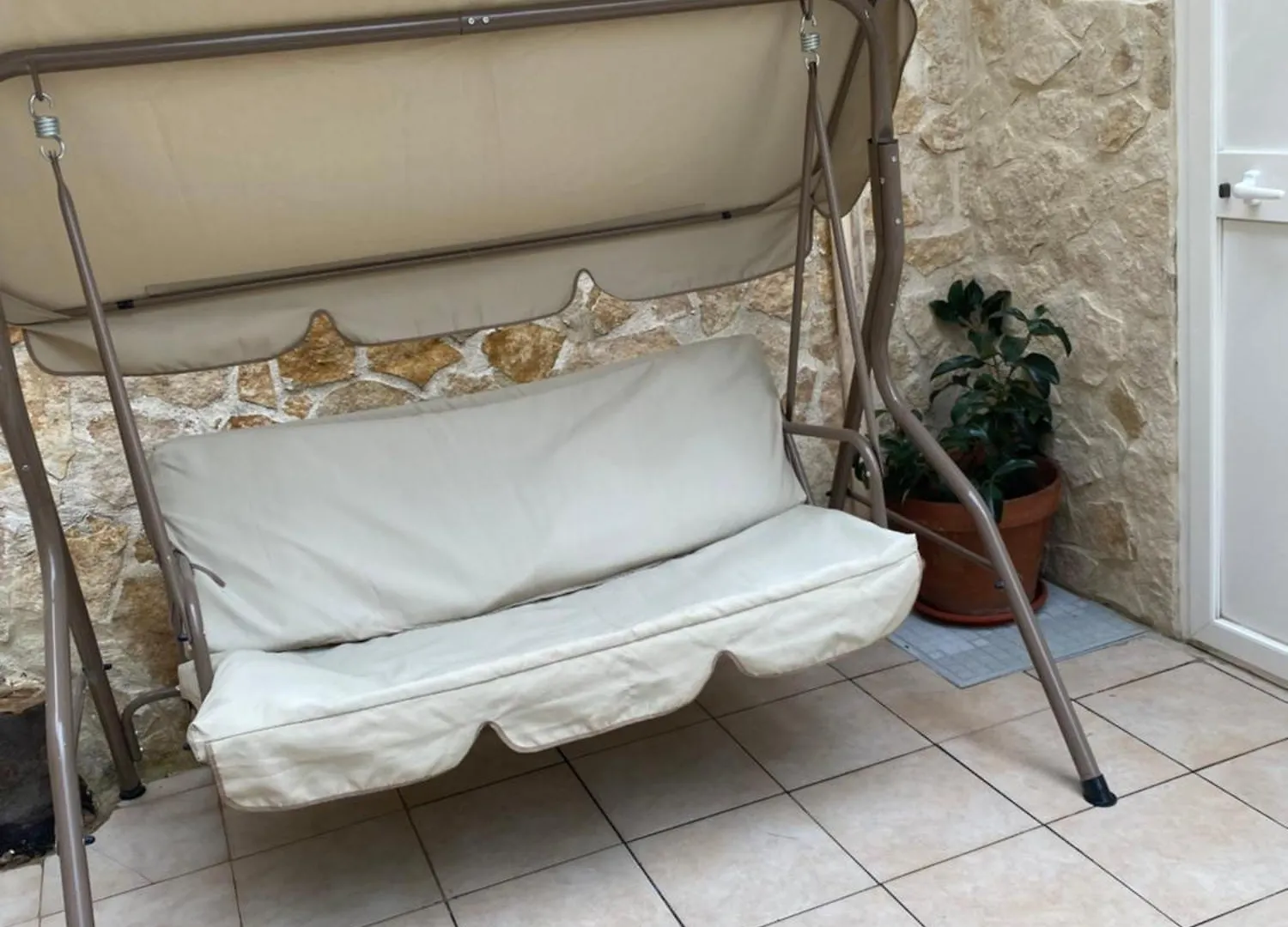Il Giardino Di Max Apartment Bari 0*,  Italy